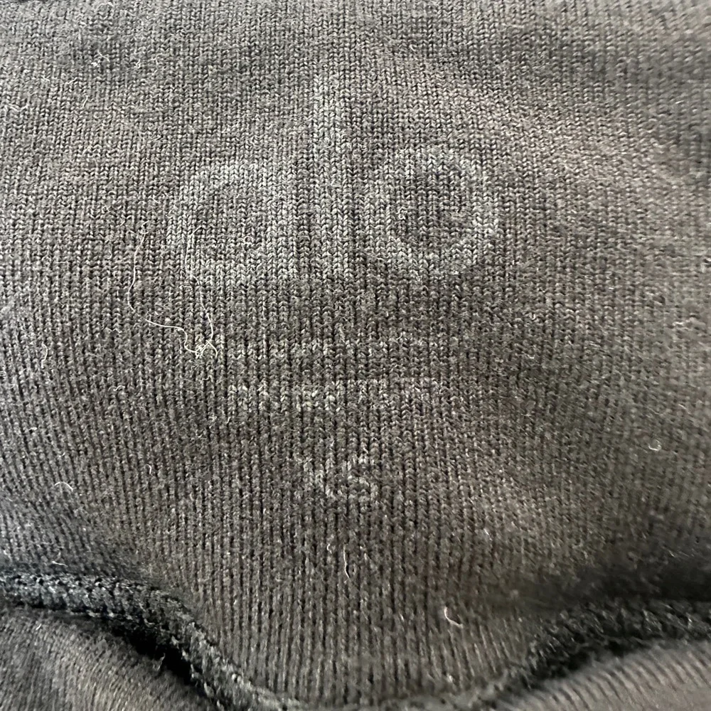ALO Yoga Airbrush High-Waist Flutter Black Leggings - Size XSmall